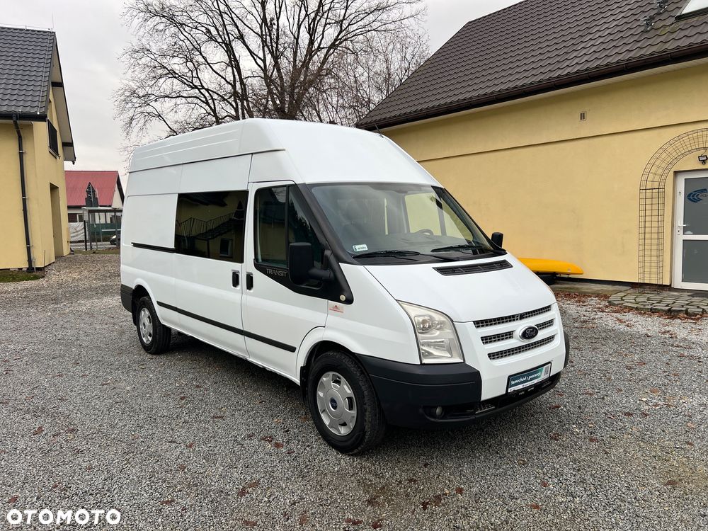 Ford Ford Transit Furgon Brygadowy 6 os. 4x4 L3H3 2.2 TDCI 125KM HAK 4x4 - 3