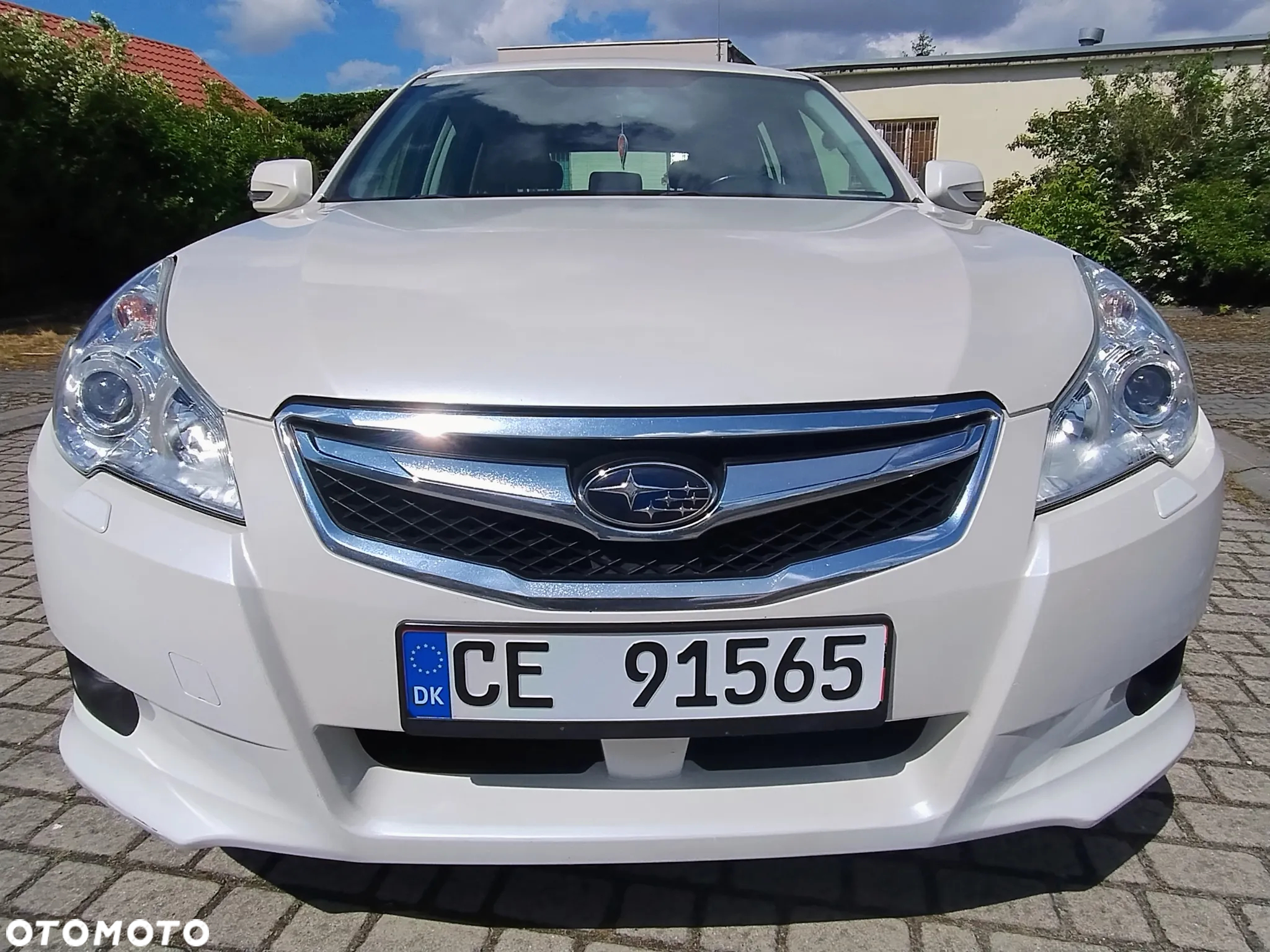 Subaru Legacy 2.5i Comfort Navi - 8