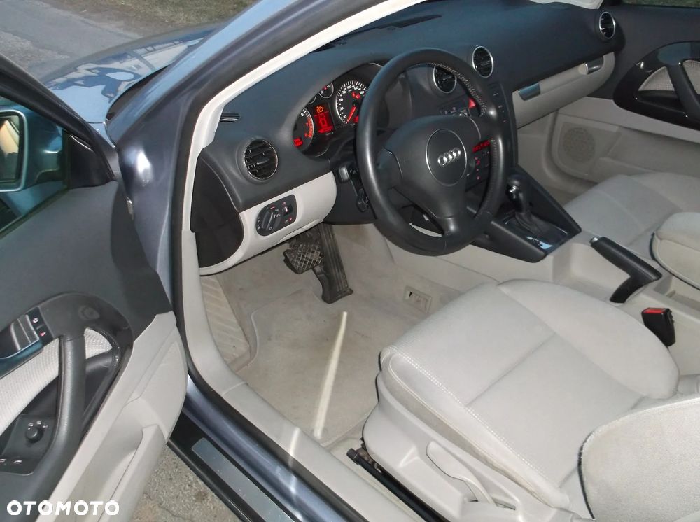 Audi A3 3-drzwiowe 2.0 TFSI DSG S Line Sportpaket plus - 7