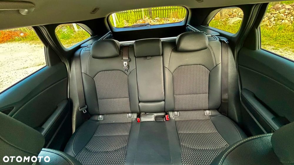 Kia Ceed 1.6 CRDi SCR L Business Line DCT - 9