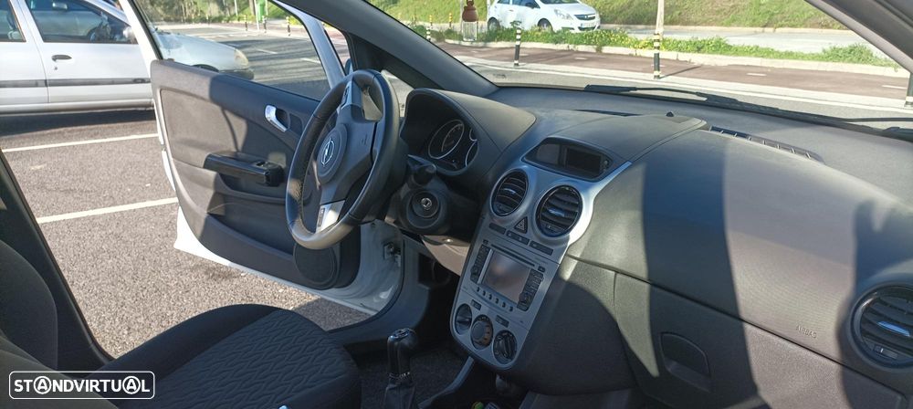 Opel Corsa - 10