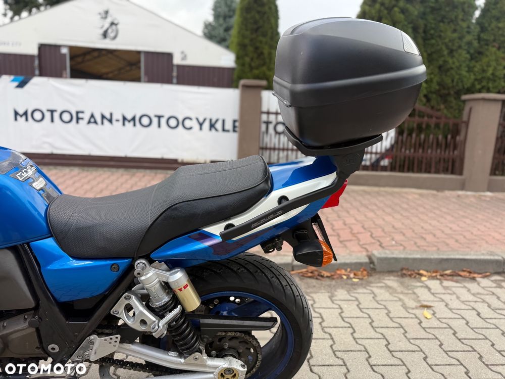 Kawasaki ZRX - 19