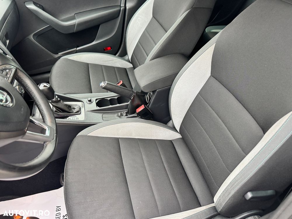 Skoda Octavia 2.0 TDI (Green tec) DSG Joy - 17