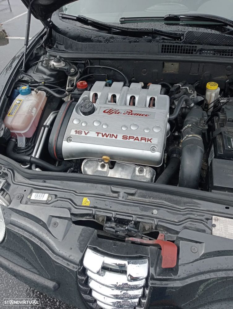 Alfa Romeo 147 1.6 TS Plus - 9