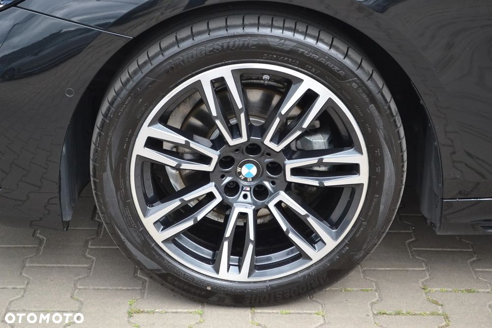 BMW Seria 5 520d xDrive mHEV M Sport - 5