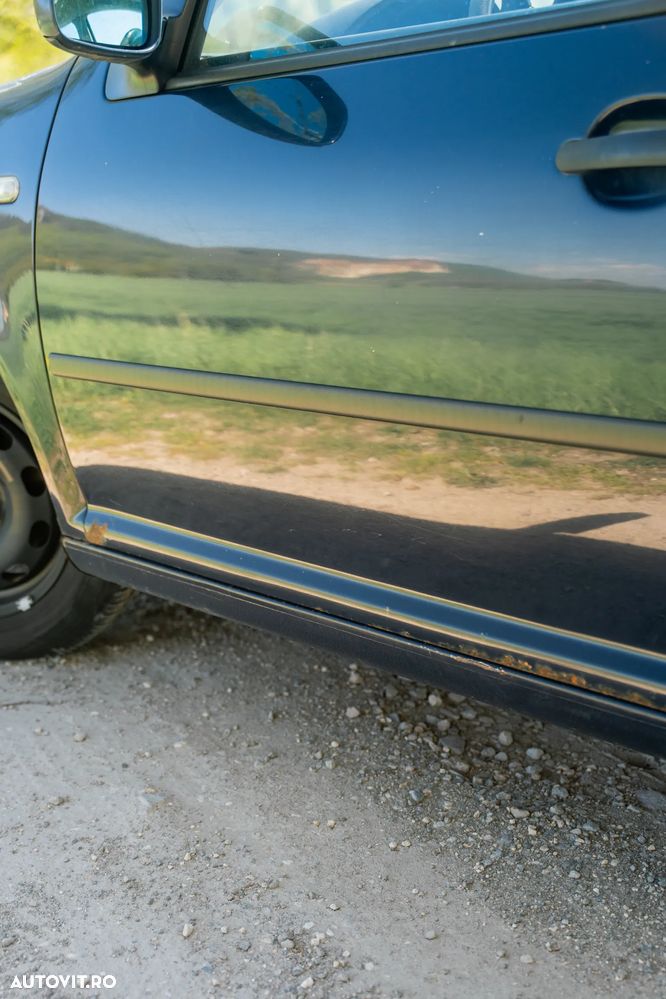 Volkswagen Golf 1.9TDI Ocean Aut - 10