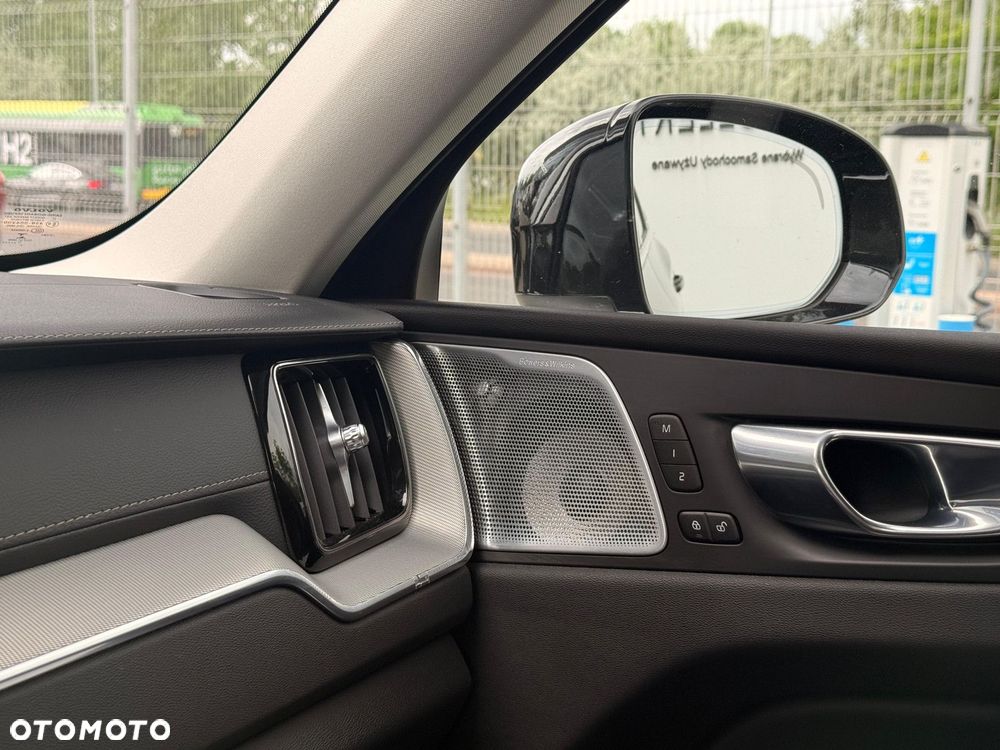 Volvo XC 60 - 29