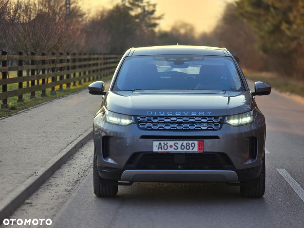 Land Rover Discovery Sport - 11
