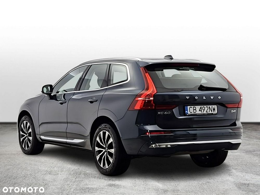 Volvo XC 60 B4 B Plus Bright - 4