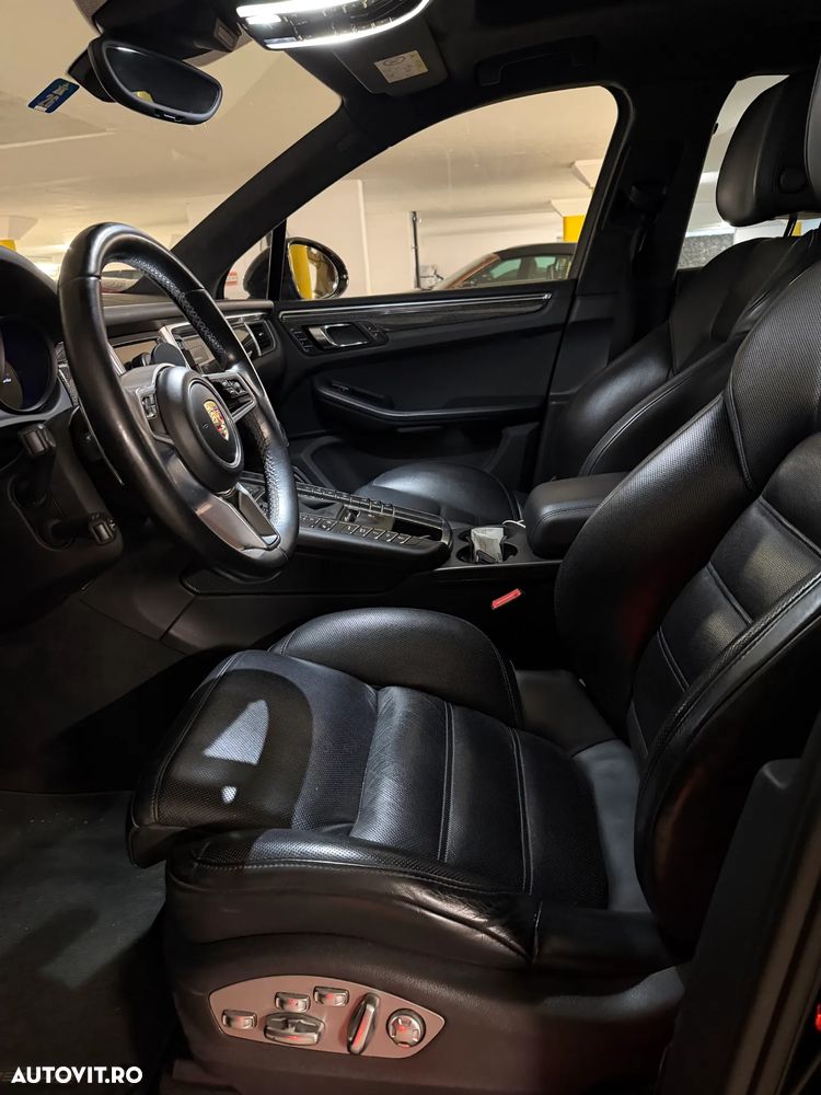 Porsche Macan - 10