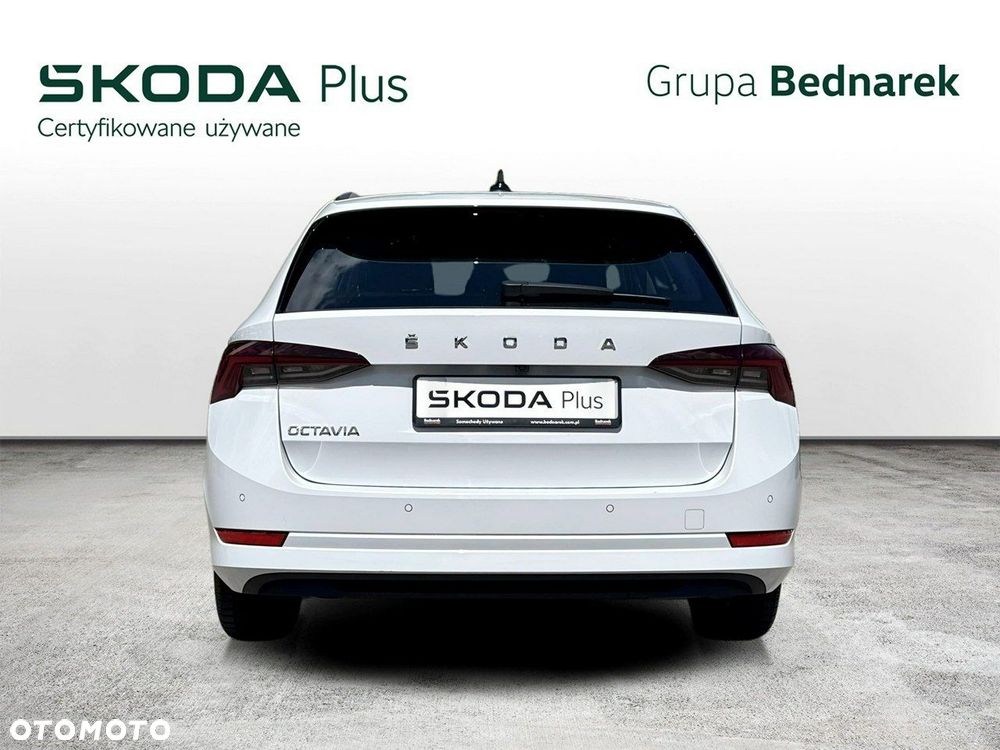Skoda Octavia 2.0 TDI Ambition DSG - 4
