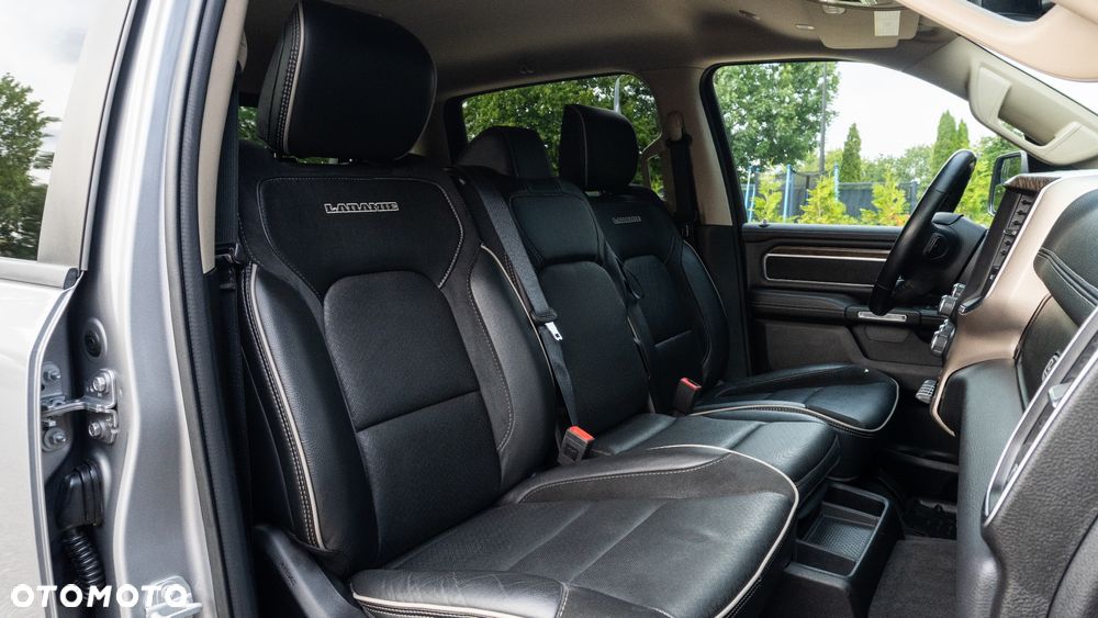 RAM 1500 Crew Cab Laramie - 24