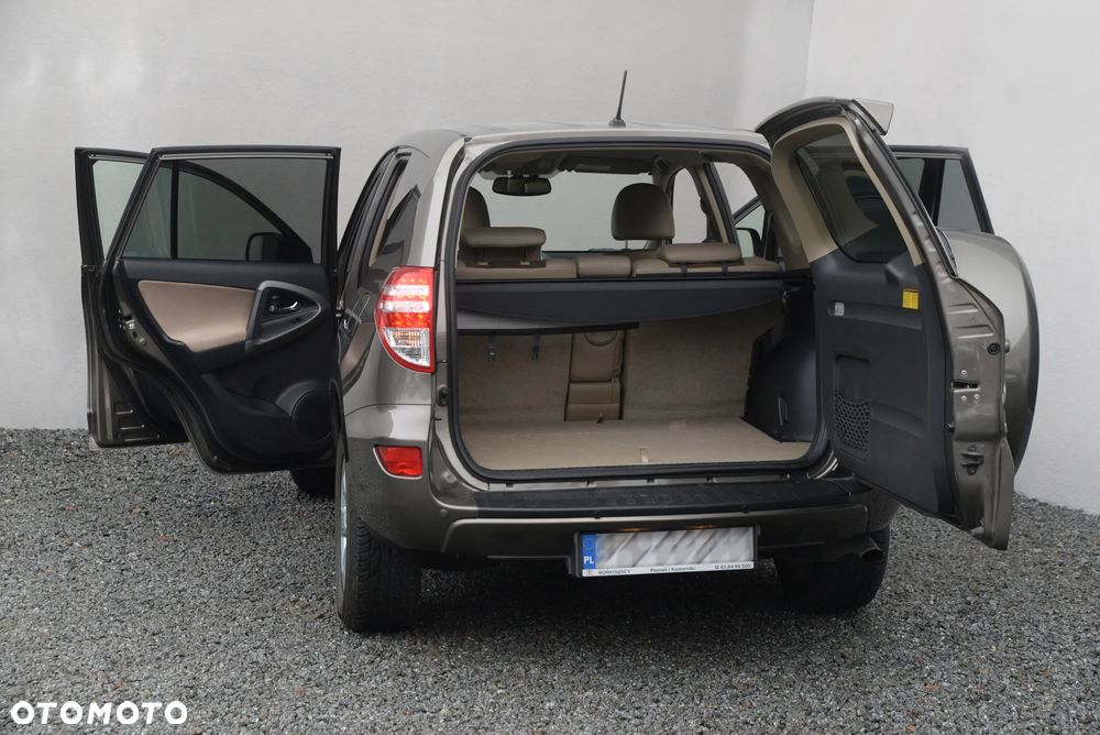 Toyota RAV4 2.0 VVT-i Premium MS - 21