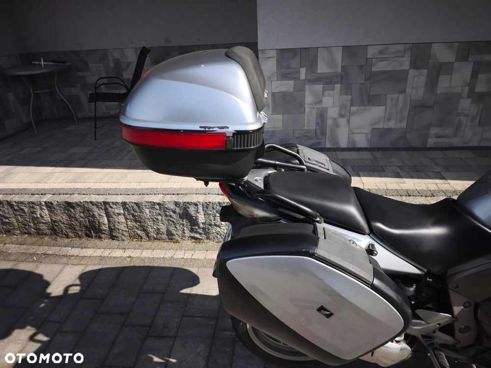Honda CBF - 7