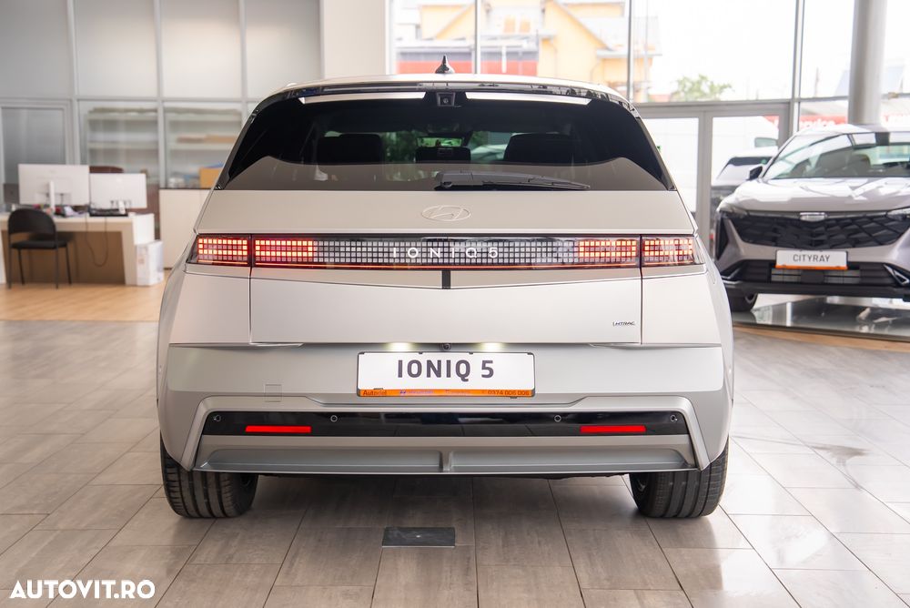 Hyundai IONIQ 6 BEV 77.4 kWh 325 CP 4WD Luxury - 12