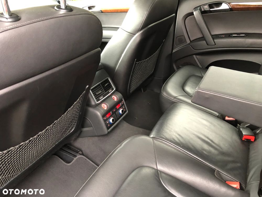 Audi Q7 3.0 TFSI Quattro Tiptronic - 10