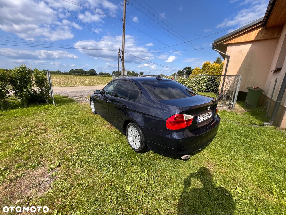 BMW Seria 3 320d - 6