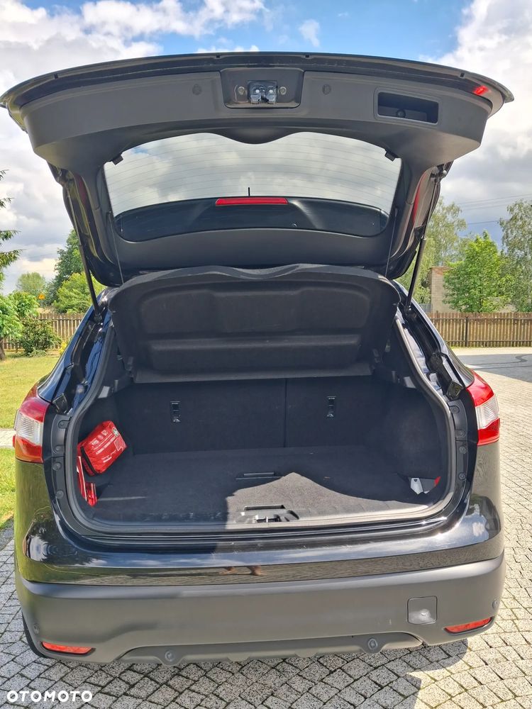 Nissan Qashqai 1.6 DIG-T N-Connecta - 8