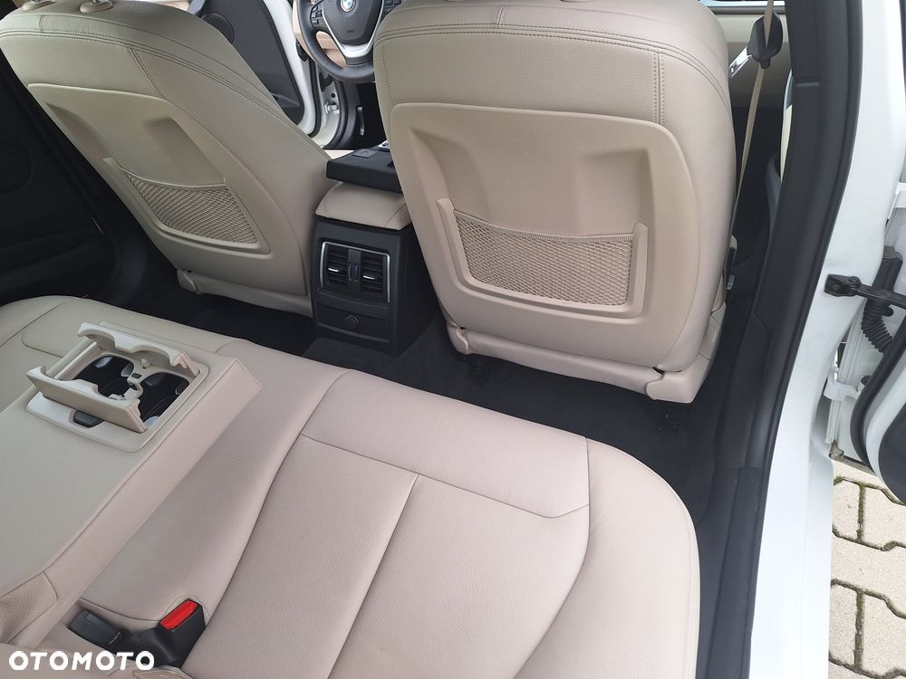 BMW Seria 3 330i xDrive Sport Line Sport - 15