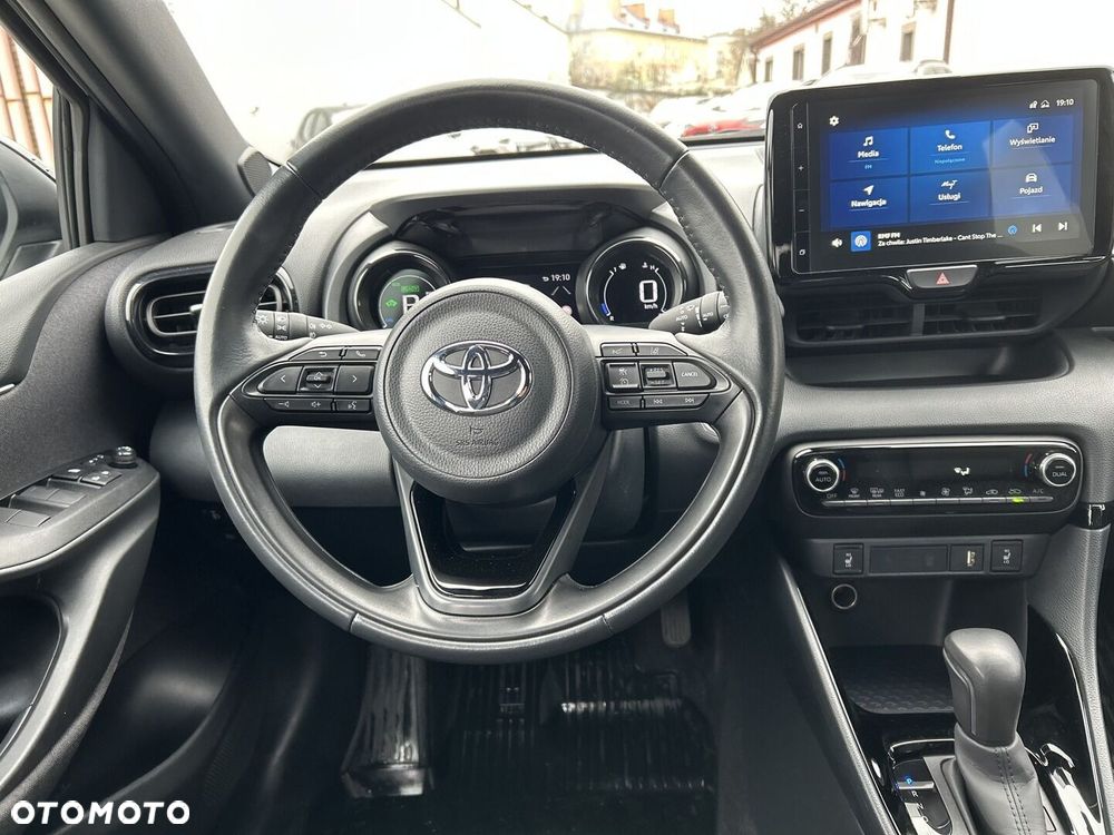 Toyota Yaris - 15