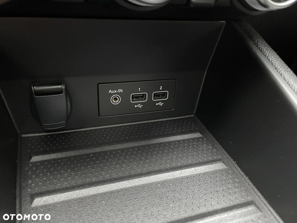 Renault Captur TCe Mild Hybrid 160 EDC TECHNO - 18