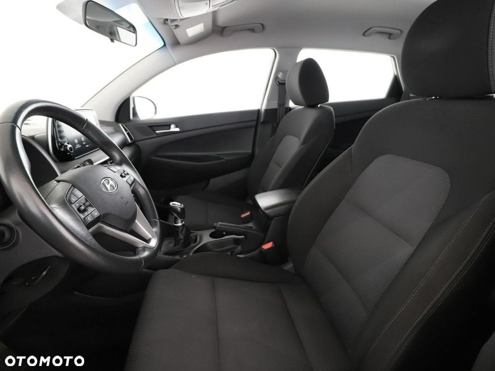 Hyundai Tucson 1.6 GDi 2WD Pure - 13