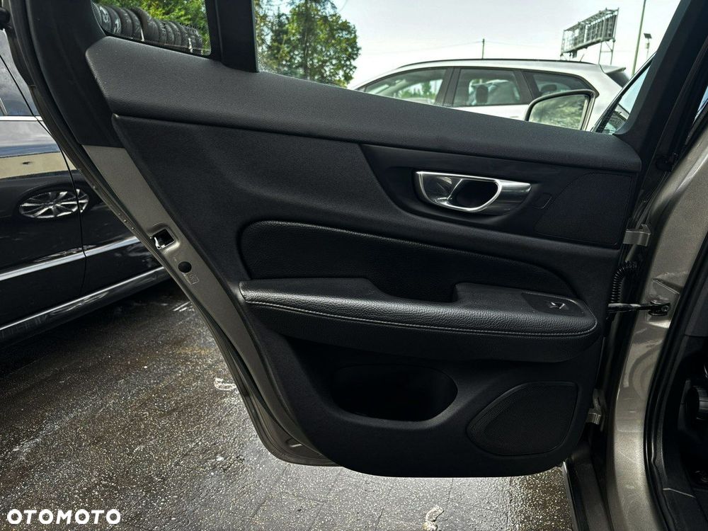 Volvo V60 - 14