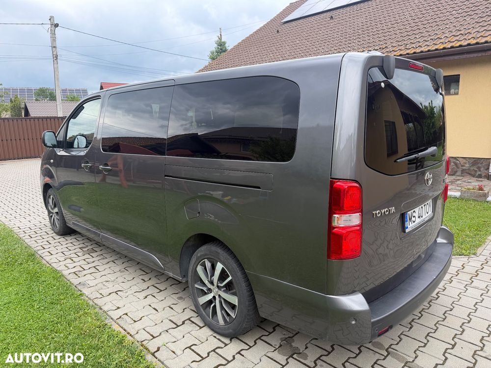 Toyota Proace 2,0-l-D-4D L2 (7-Si.) Verso Executive - 4