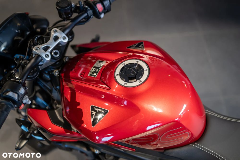 Triumph Street Triple - 14