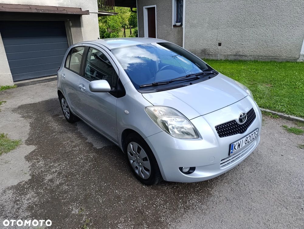 Toyota Yaris 1.3 Luna A/C - 7