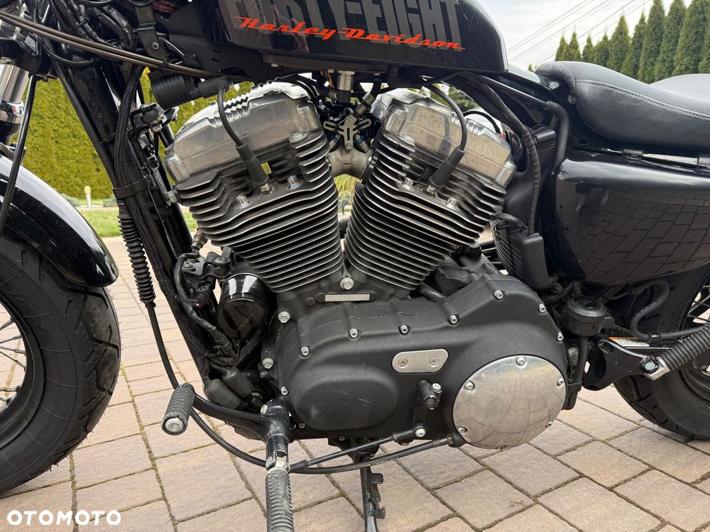 Harley-Davidson Sportster Forty-Eight - 13