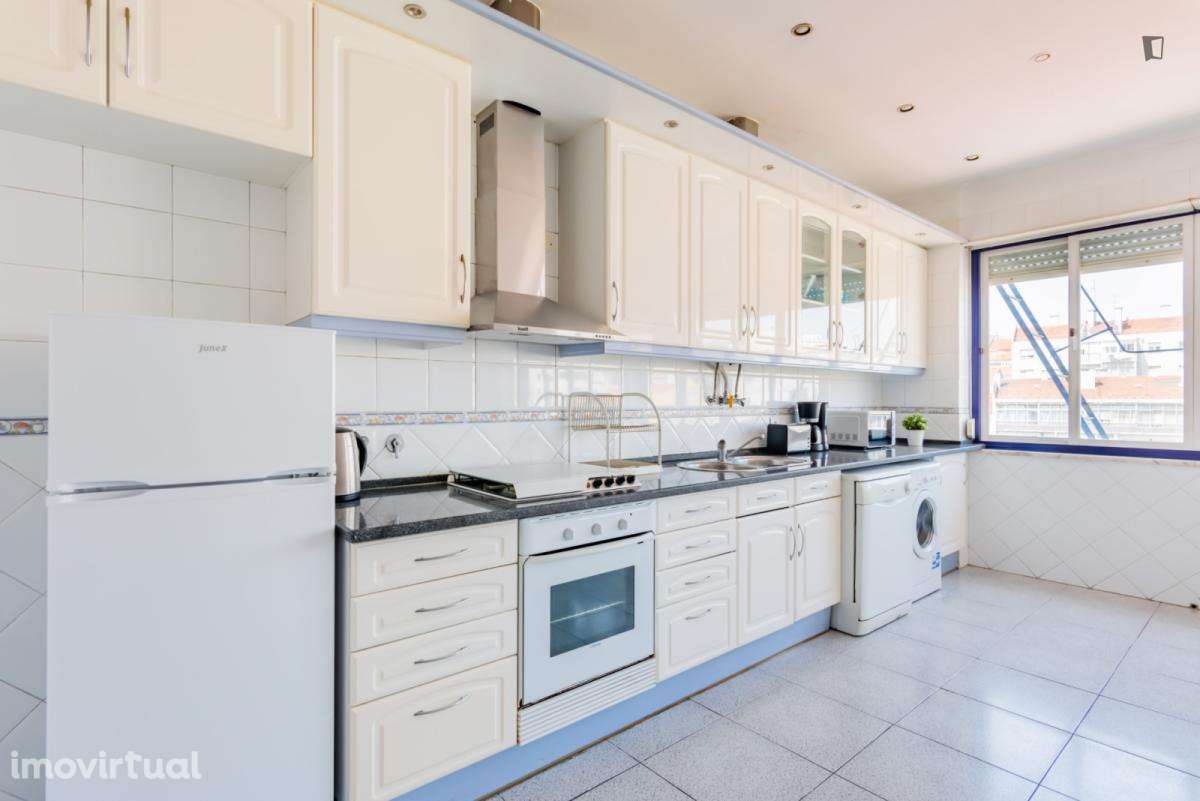 Apartamento com 3 quartos - localizado em Anjos Lisbon - Grande imagem: 3/29