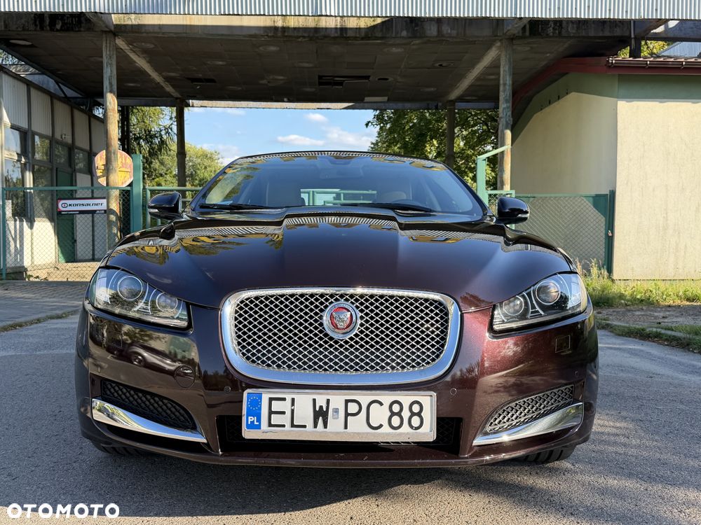 Jaguar XF - 26