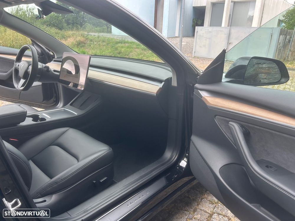 Tesla Model 3 Performance Dual Motor AWD - 19