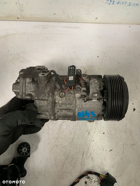 KOMPRESOR SPRĘŻARKA KLIMATYZACJI 9182794 BMW E90 - 2