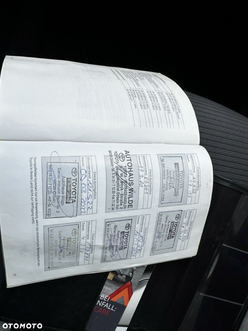 Toyota Avensis 2.0 D-4D Premium - 32