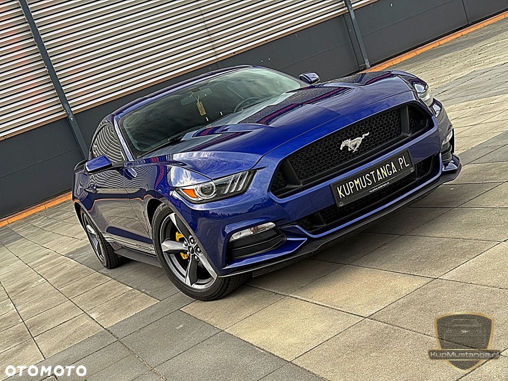 Ford Mustang - 1