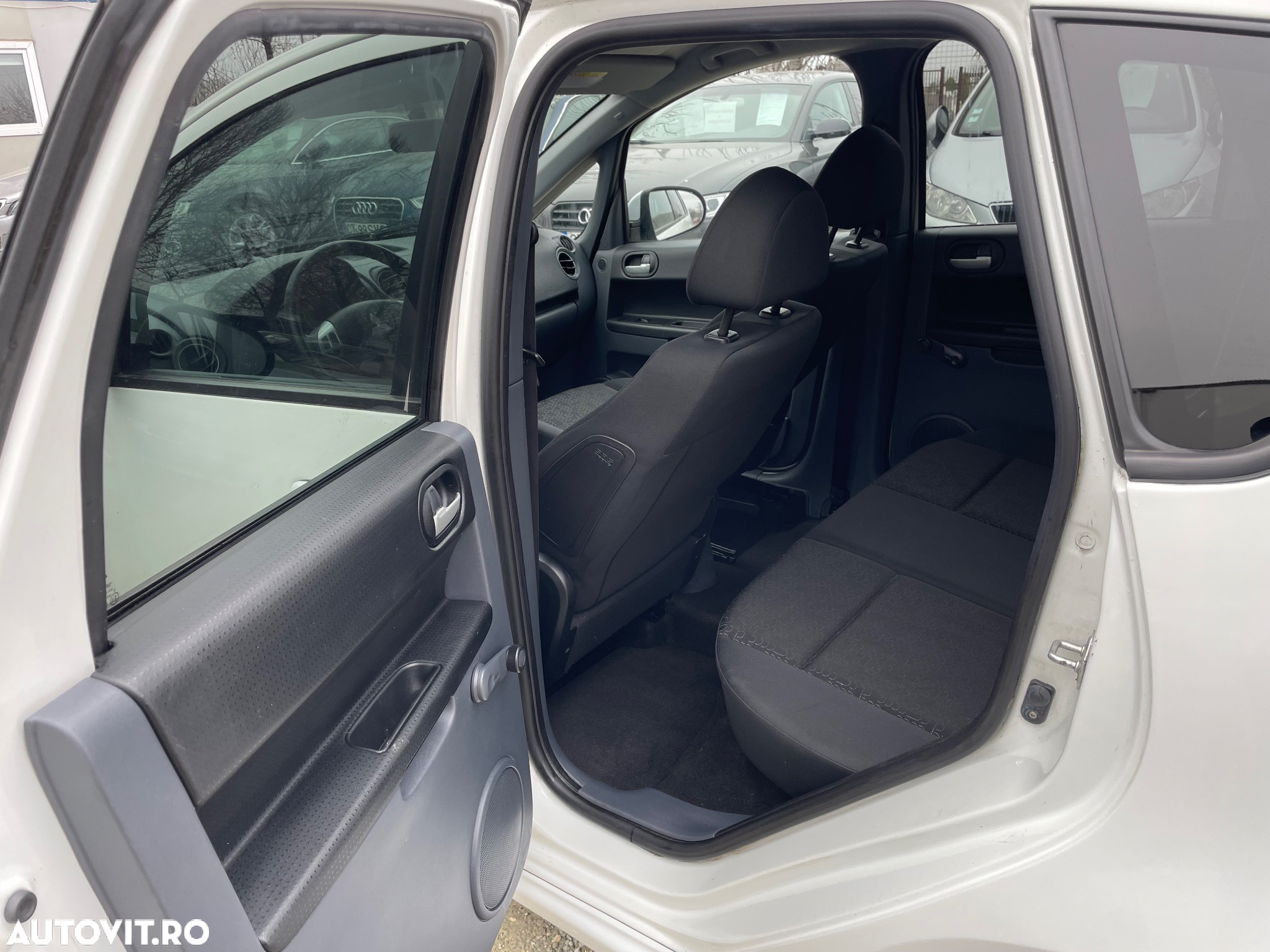 Mitsubishi Colt 1.3 Automatik Motion Plus - 12