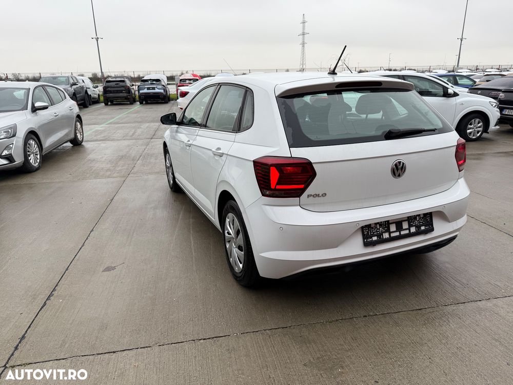 Volkswagen Polo 1.6 TDI Comfortline - 3