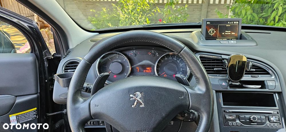 Peugeot 5008 e-HDI 115 ETG6 Stop&Start Active - 8