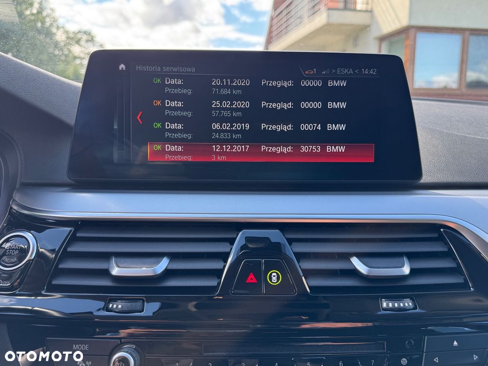 BMW Seria 5 520d Sport Line - 37
