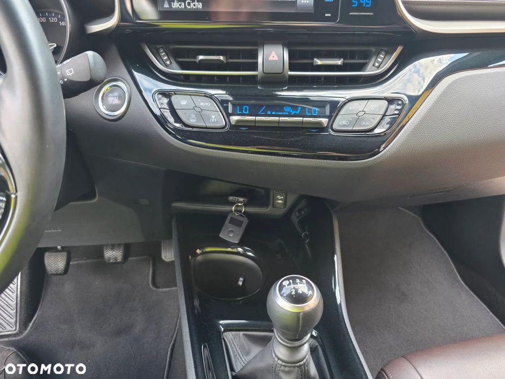 Toyota C-HR 1.2 T Prestige - 27