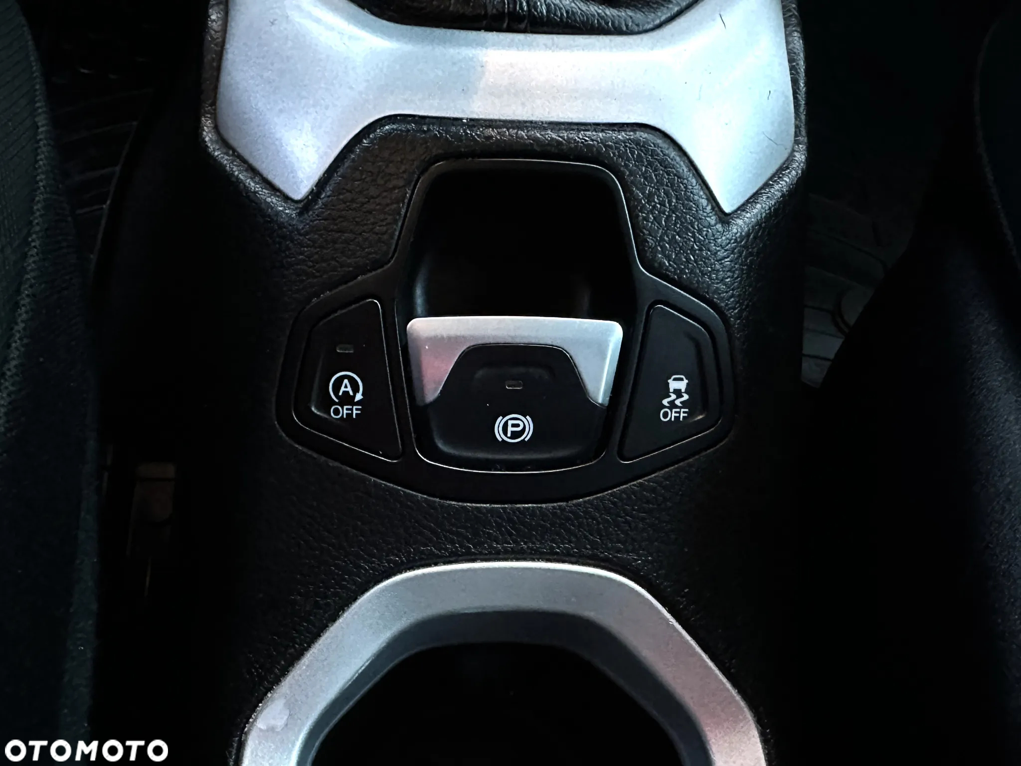 Jeep Renegade 1.4 MultiAir Limited FWD S&S - 37