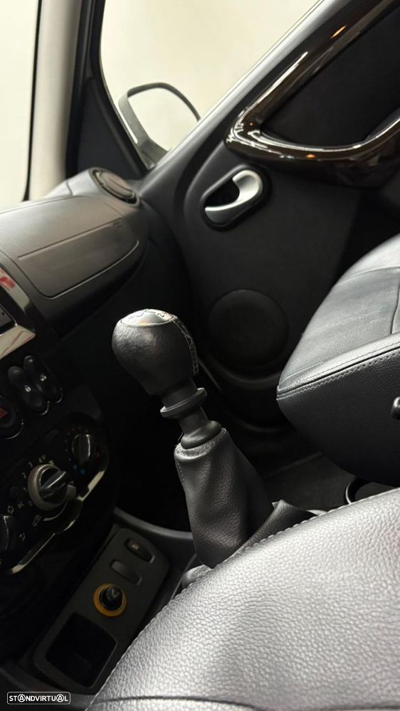 Dacia Duster 1.5 dCi SL Delsey - 8