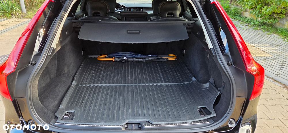 Volvo V90 Cross Country D4 AWD Geartronic - 16