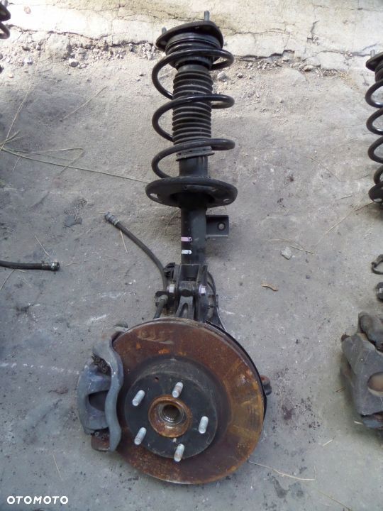 9522 Mcpherson lewy Mazda 3 13- - 1