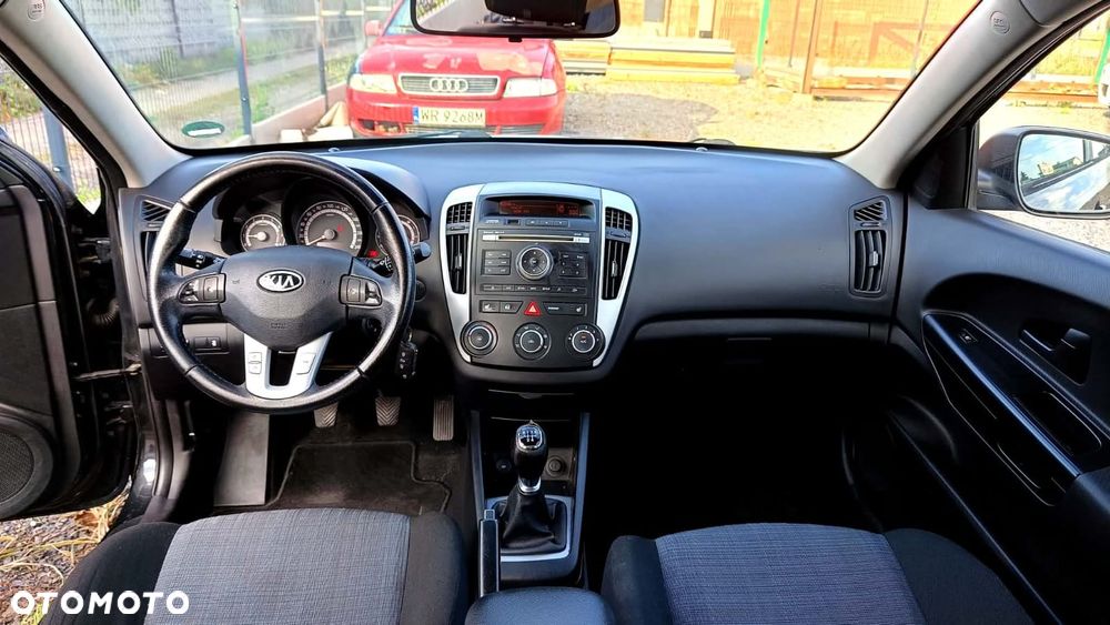 Kia Ceed 1.4 L Euro2012 - 12