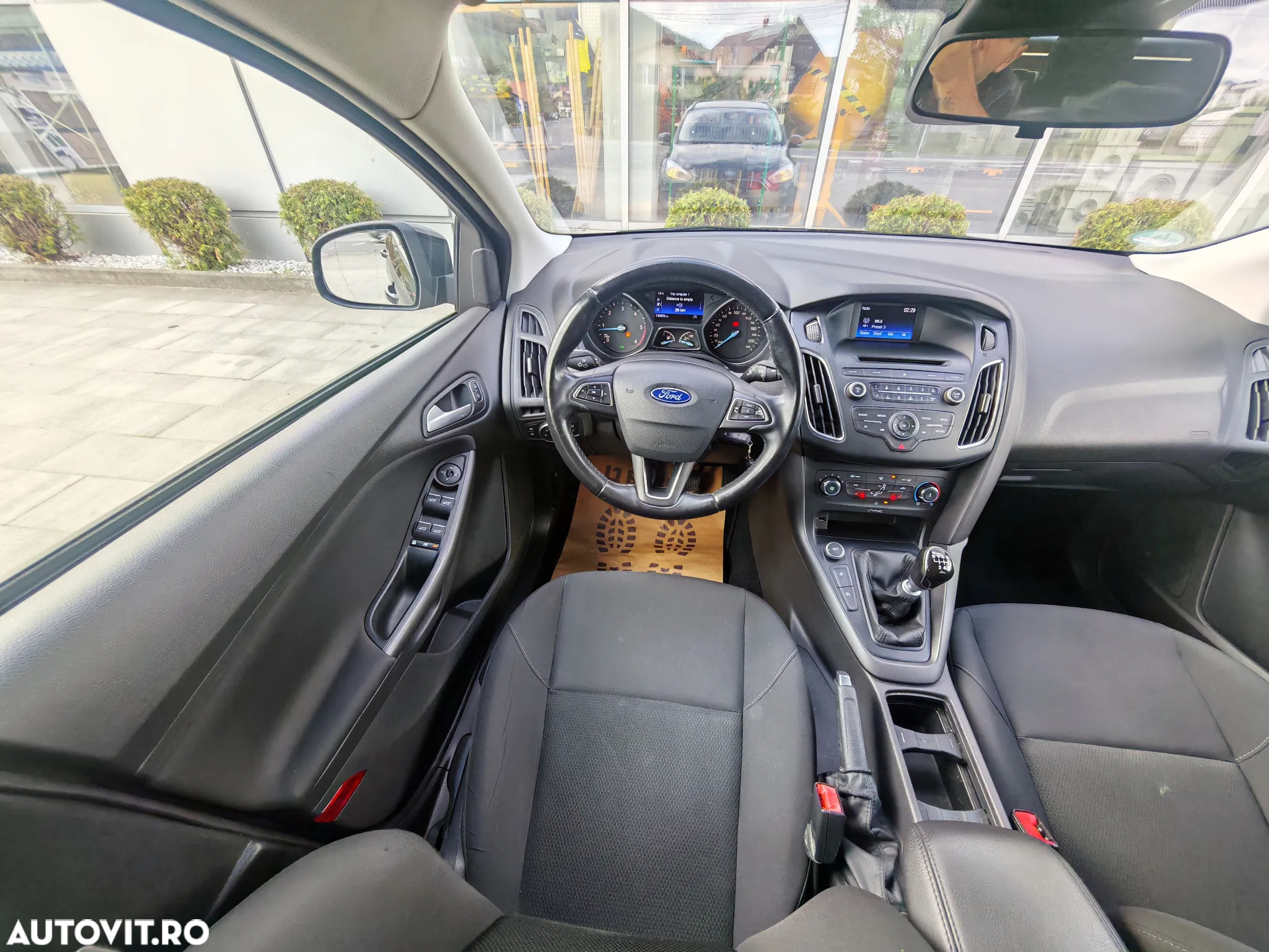 Ford Focus 1.5 TDCi DPF Start-Stopp-System Business - 11