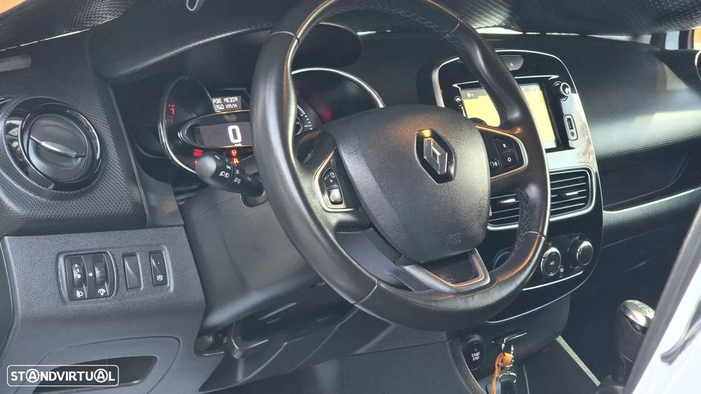 Renault Clio Sport Tourer 0.9 TCe Limited - 14