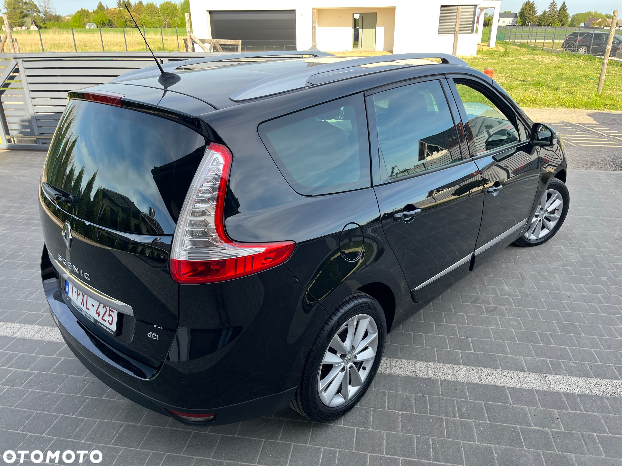 Renault Grand Scenic Gr 2.0 dCi Bose - 9